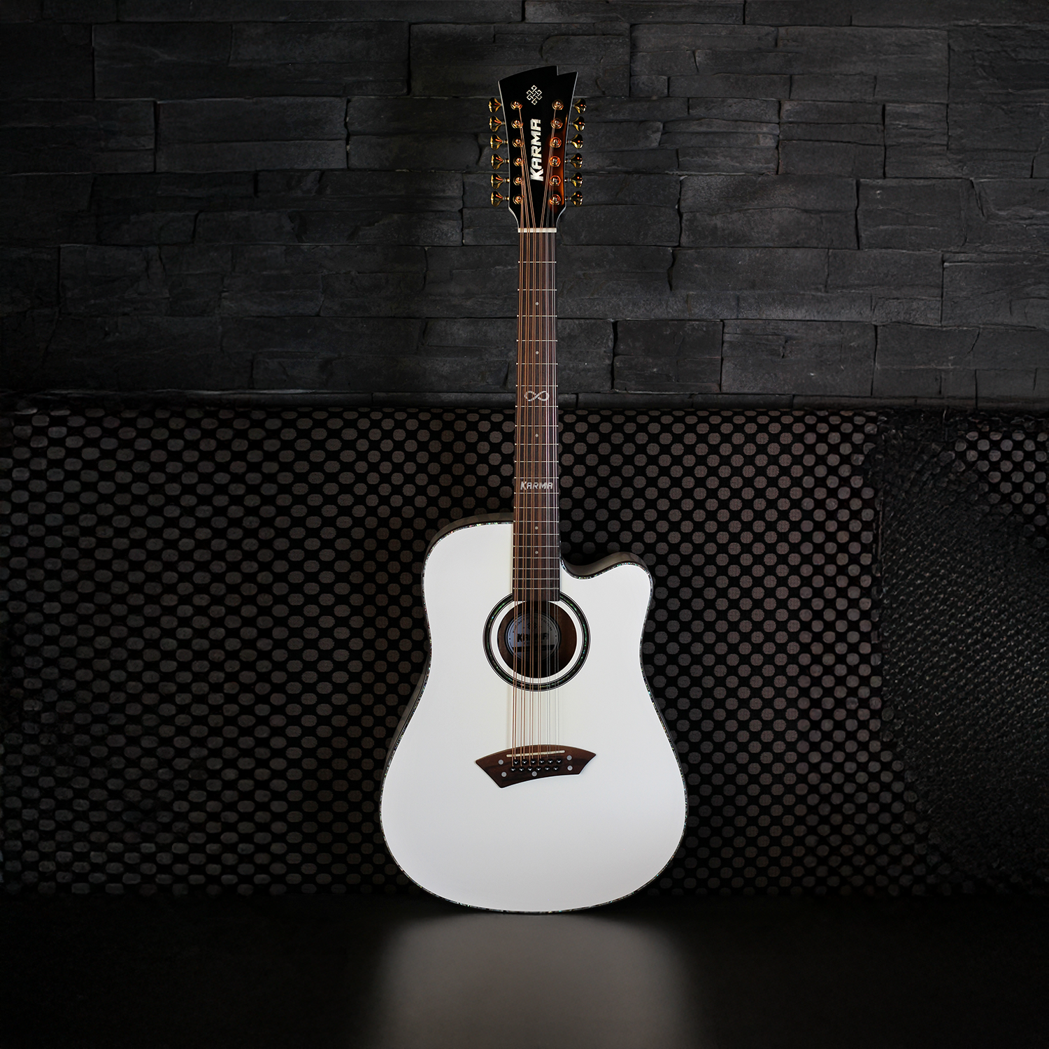 Karma INFINITY Docerola (Zurda) 12-WHI + ESTUCHE RÍGIDO
