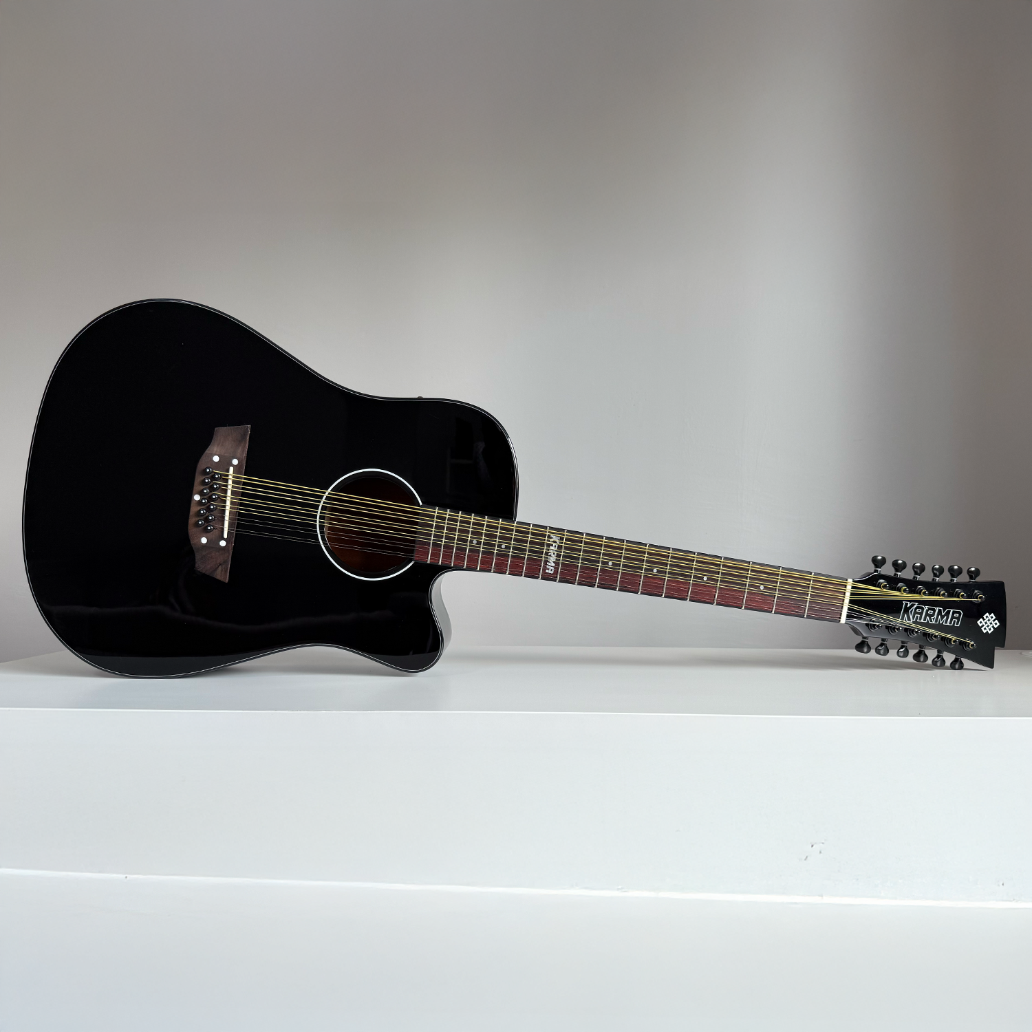 Karma SPIRIT Docerola 12-BLK ⚠️ PRE-VENTA